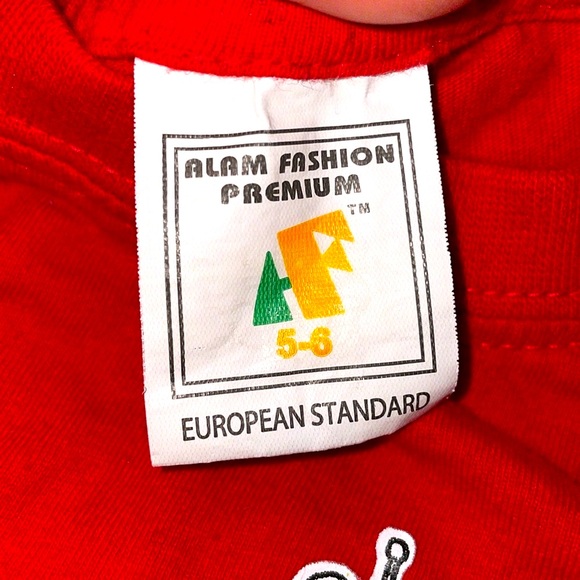 Paris, France souvenir graphic short sleeve tee-shirt size 5-6 - Picture 3 of 7